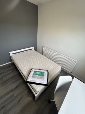 Photo 18- click for photo gallery